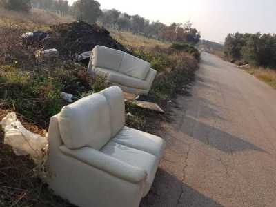 Lama Balice, il parco naturale diventato una discarica a cielo aperto
